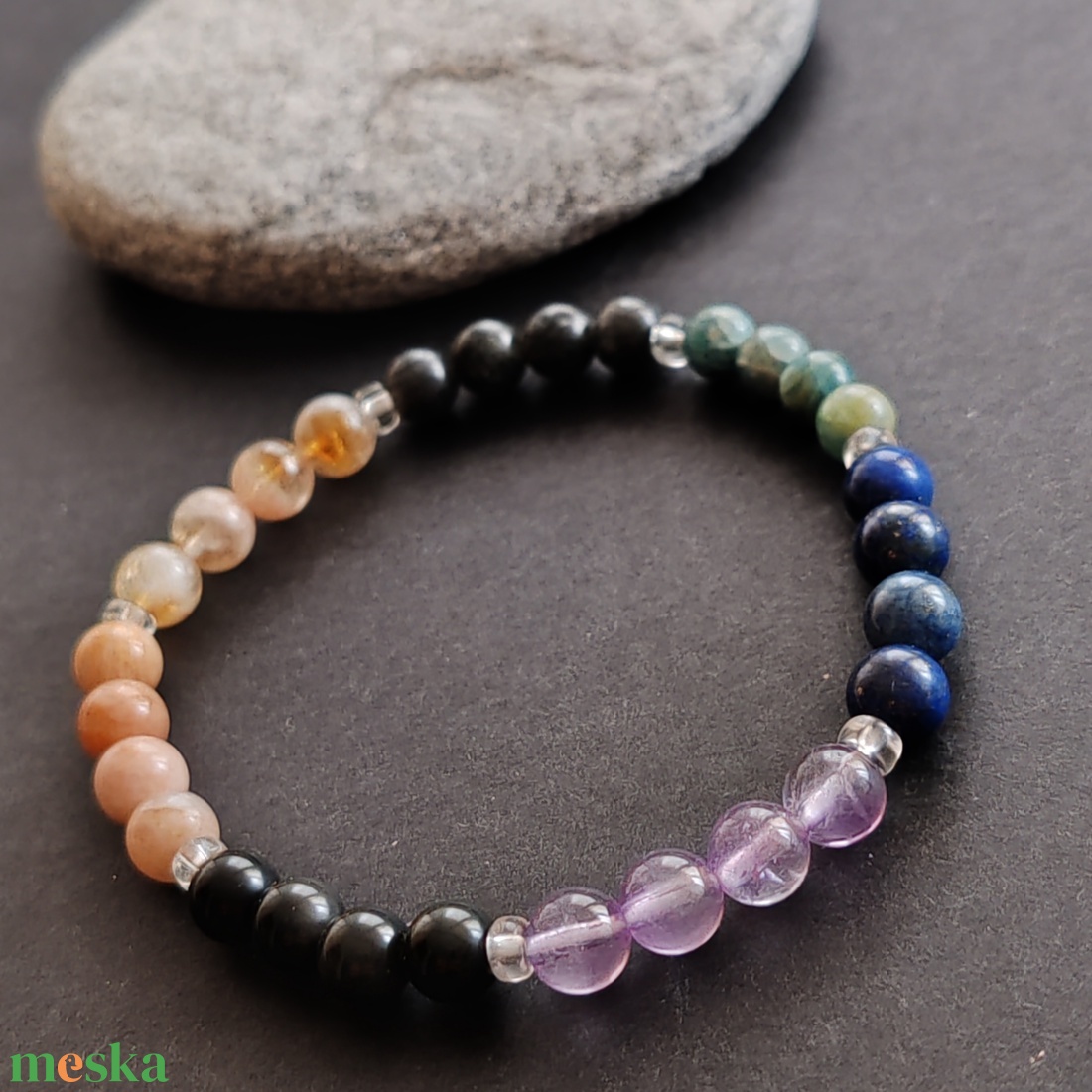 Extra csakra karkötő - ékszer - karkötő - gyöngyös karkötő - Meska.hu
