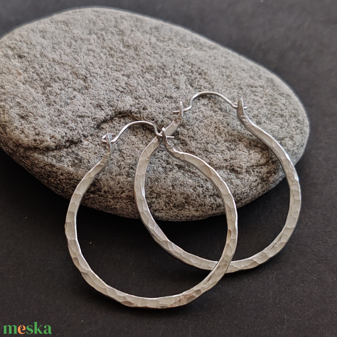 Karika fülbevaló  - ékszer - fülbevaló - lógó fülbevaló - Meska.hu