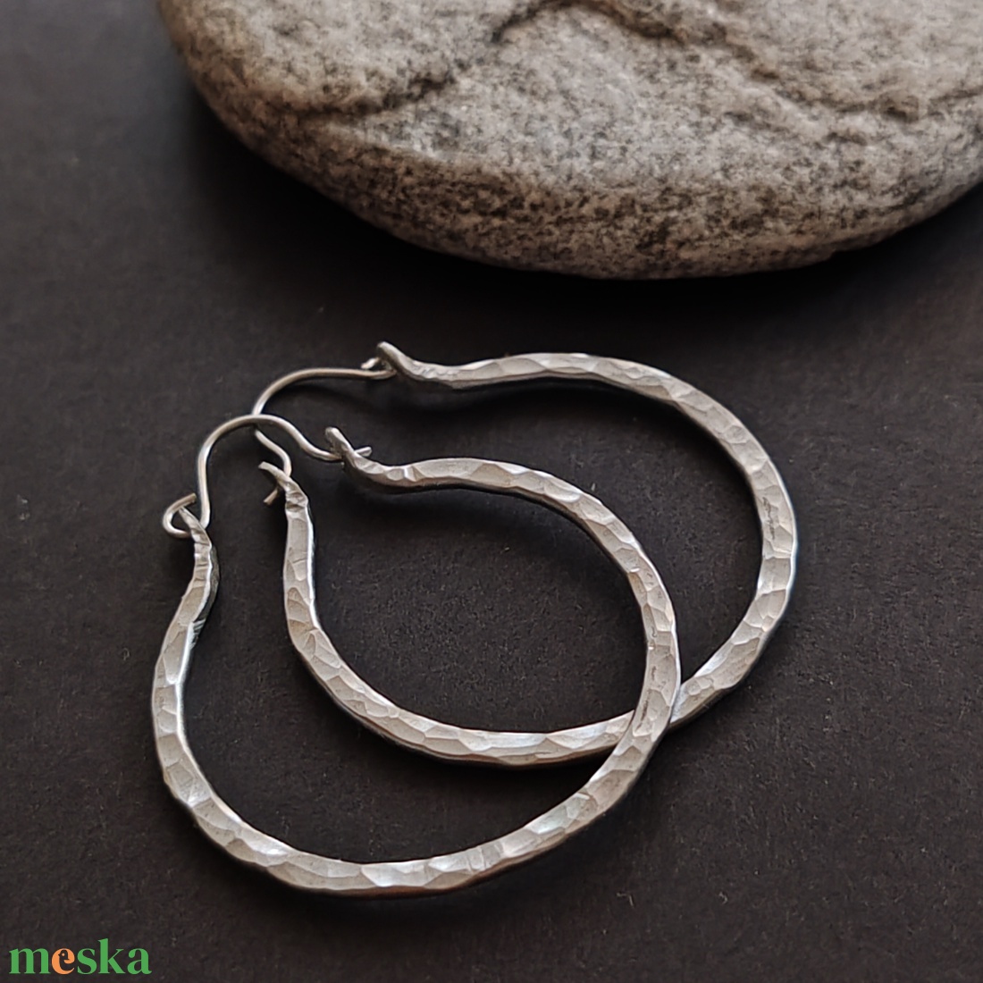 Karika fülbevaló  - ékszer - fülbevaló - lógó fülbevaló - Meska.hu