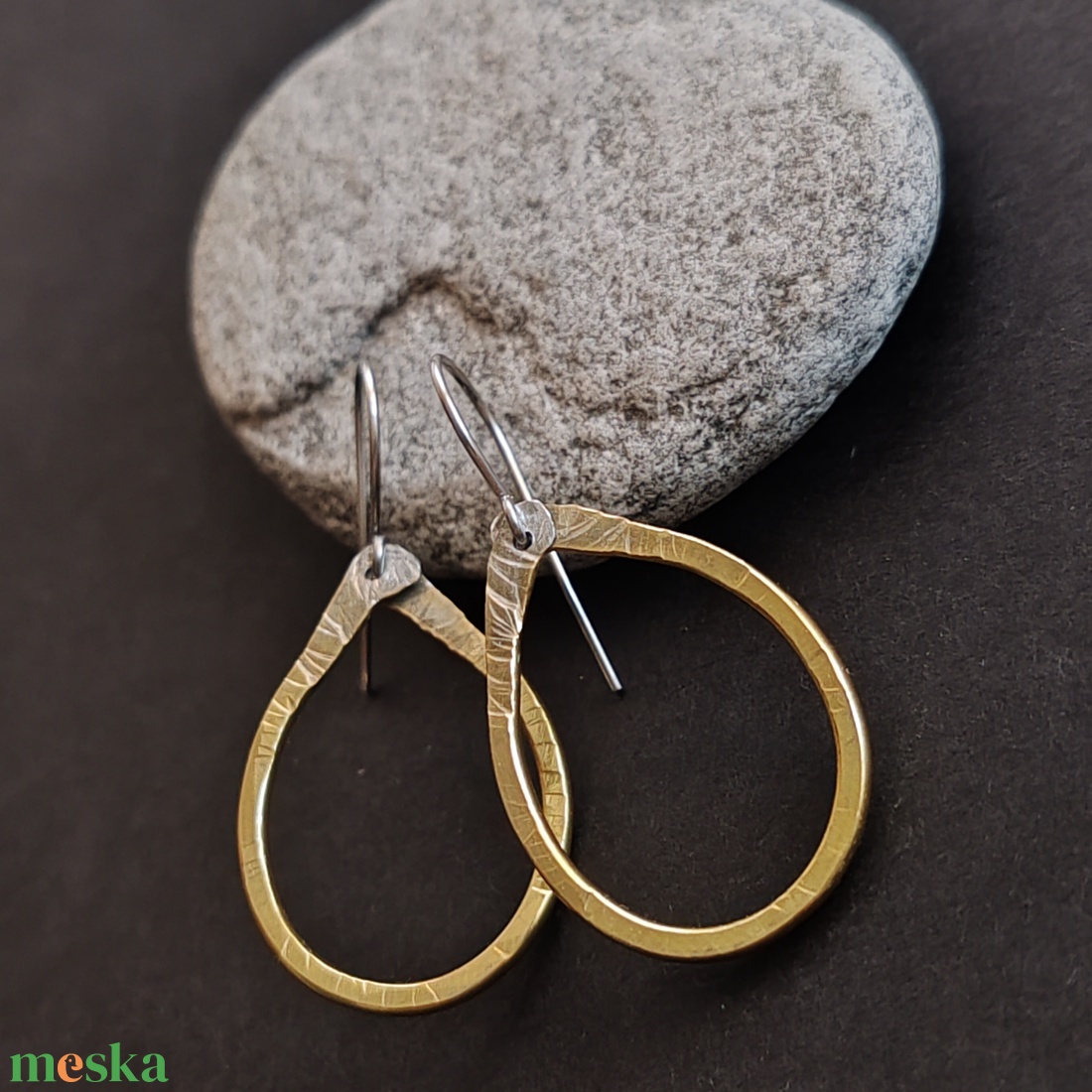 Arany csepp fülbevaló  - ékszer - fülbevaló - lógó fülbevaló - Meska.hu