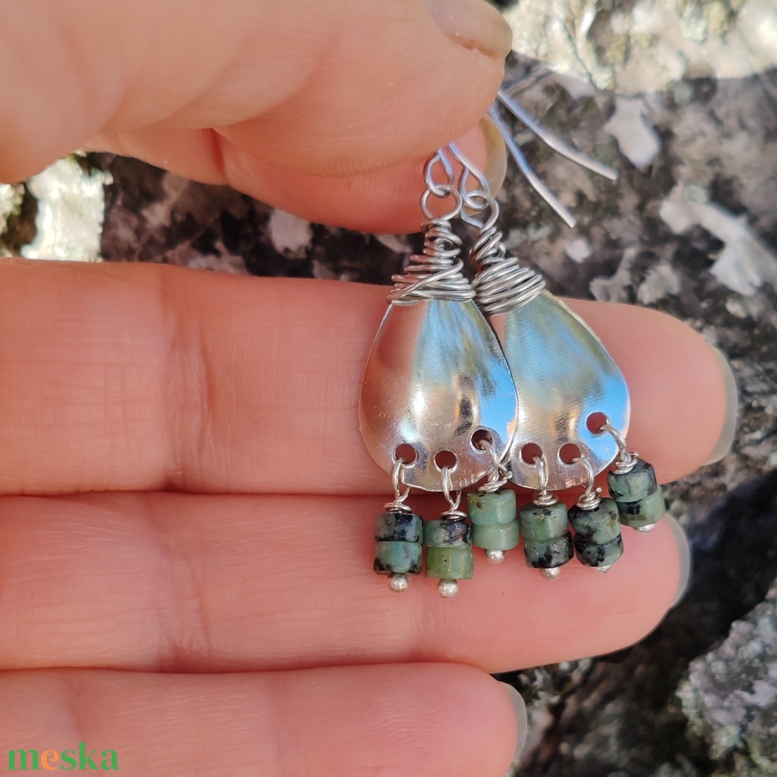 Afrikai türkiz fülbevaló  - ékszer - fülbevaló - lógó fülbevaló - Meska.hu