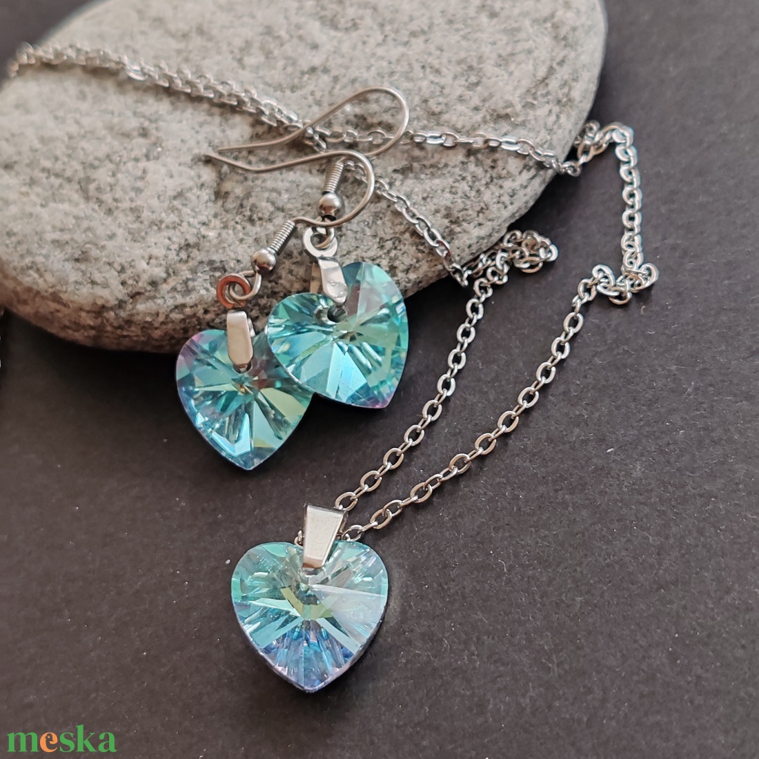 Kristályszív... acél fülbevaló + nyaklánc szett - ékszer - ékszerszett - Meska.hu