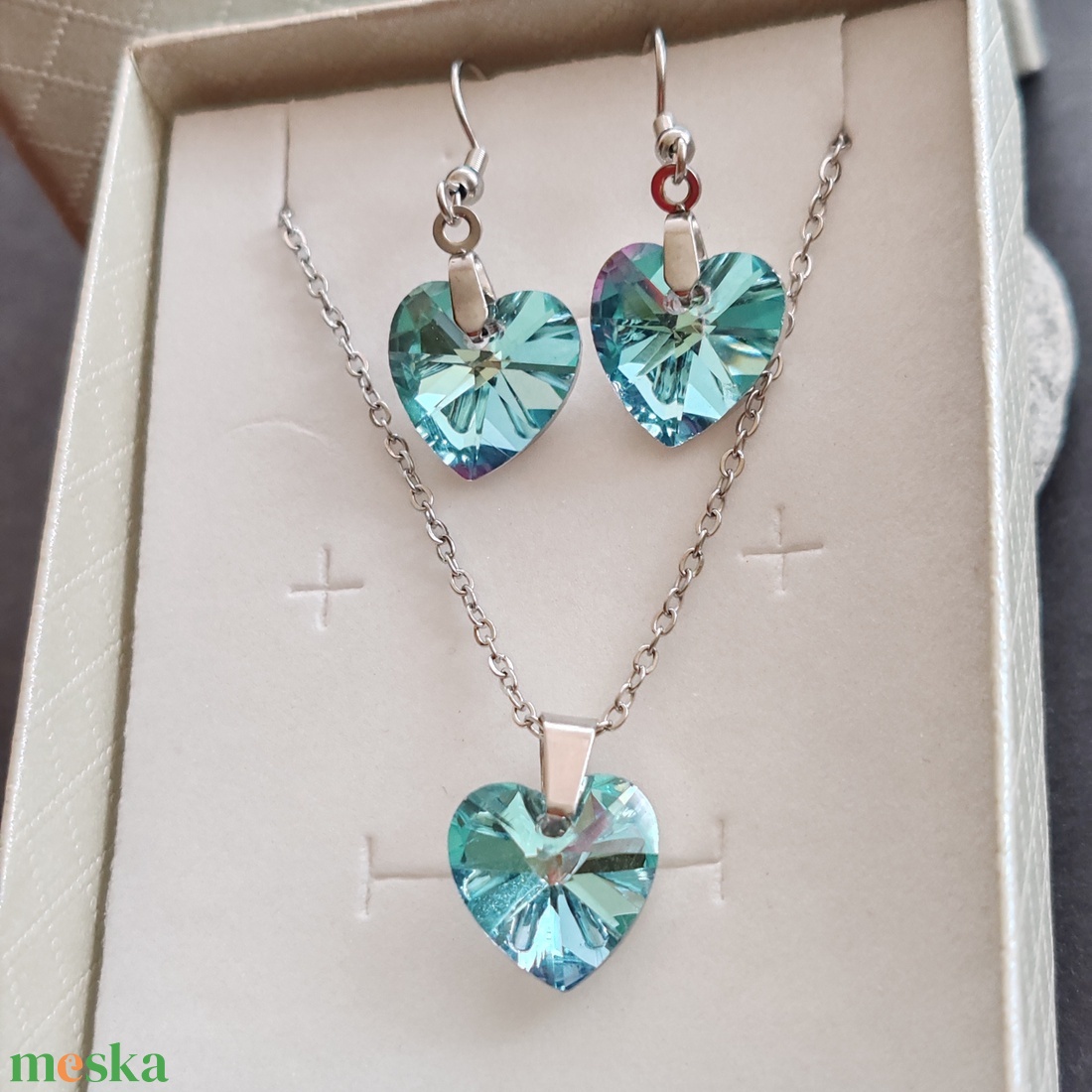 Kristályszív... acél fülbevaló + nyaklánc szett - ékszer - ékszerszett - Meska.hu