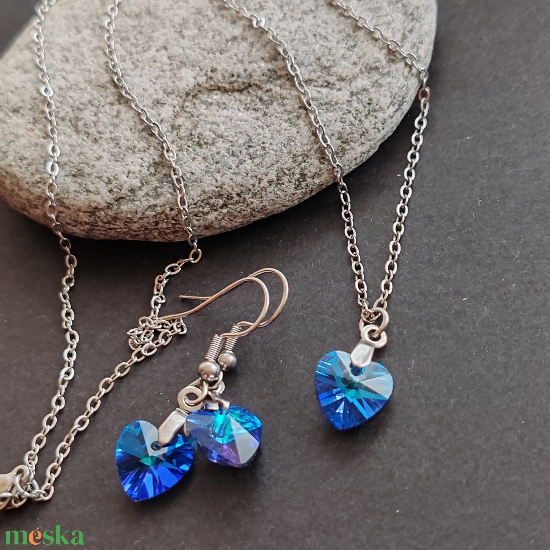 Mini kristályszív... acél fülbevaló + nyaklánc szett - ékszer - ékszerszett - Meska.hu