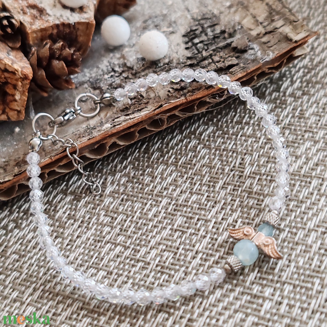 Minidesign... akvamarin angyalka karkötő  - ékszer - karkötő - gyöngyös karkötő - Meska.hu