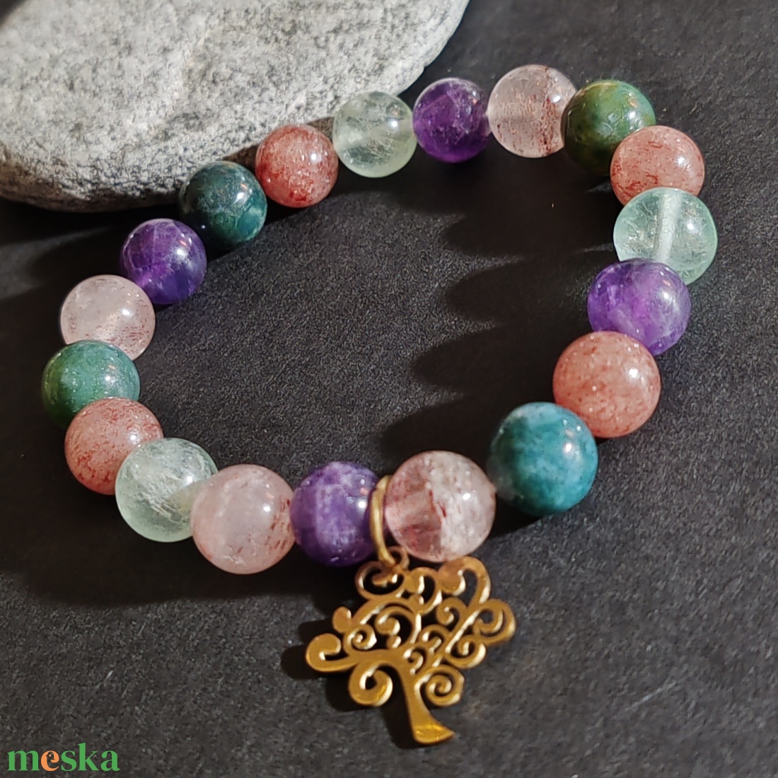 Fluorit - eperkvarc - ametiszt - moha achát - hematitos kvarc karkötő - ékszer - karkötő - gyöngyös karkötő - Meska.hu