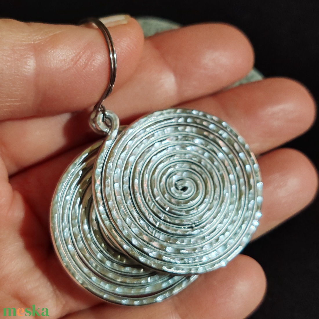 Óriás csiga... alumínium fülbevaló  - ékszer - fülbevaló - lógó fülbevaló - Meska.hu
