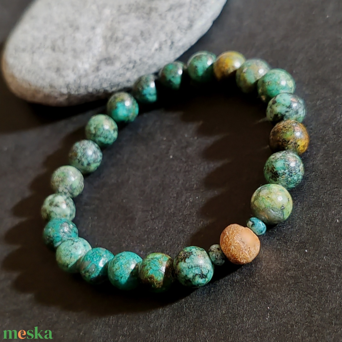 Illatos karkötő... afrikai türkiz - palo santo - ékszer - karkötő - gyöngyös karkötő - Meska.hu