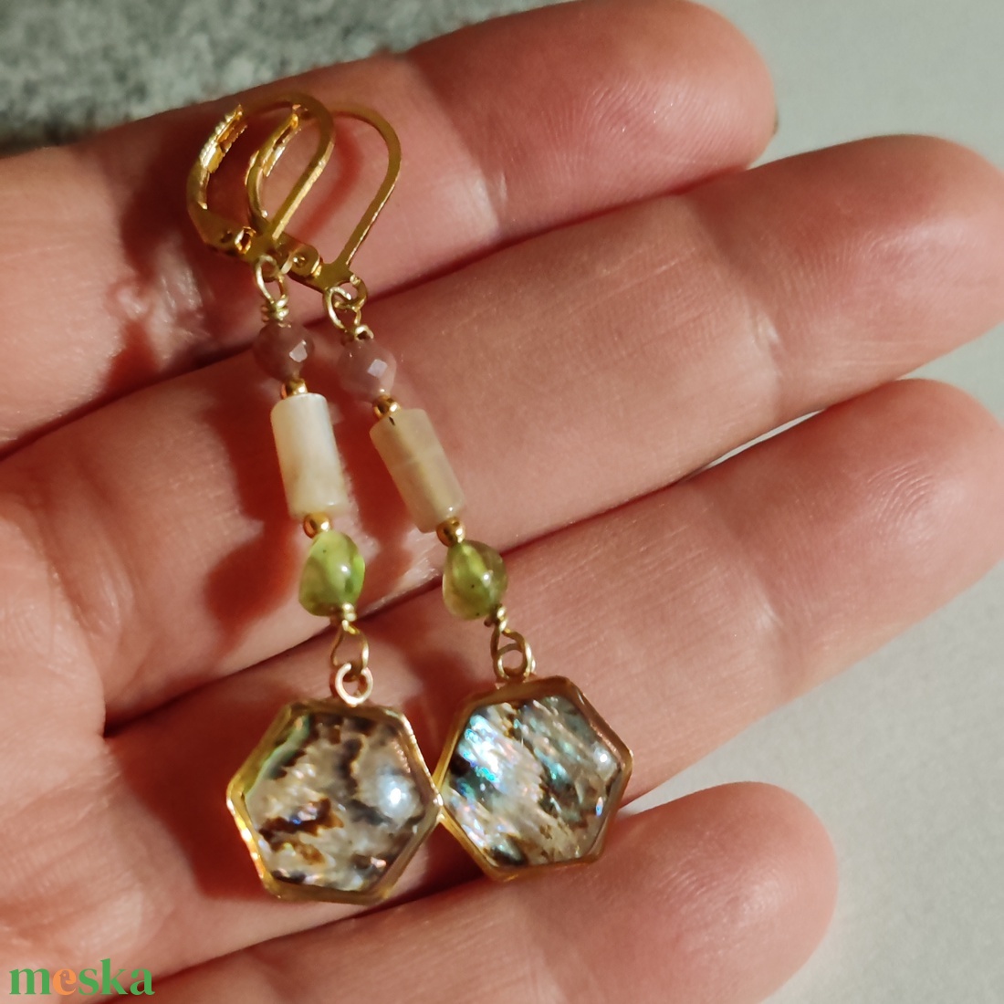 Turmalin - holdkő - peridot fülbevaló  - ékszer - fülbevaló - lógó fülbevaló - Meska.hu