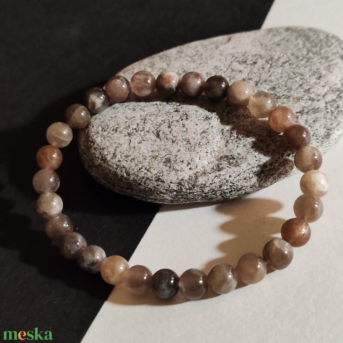 Fekete holdkő karkötő - ékszer - karkötő - gyöngyös karkötő - Meska.hu