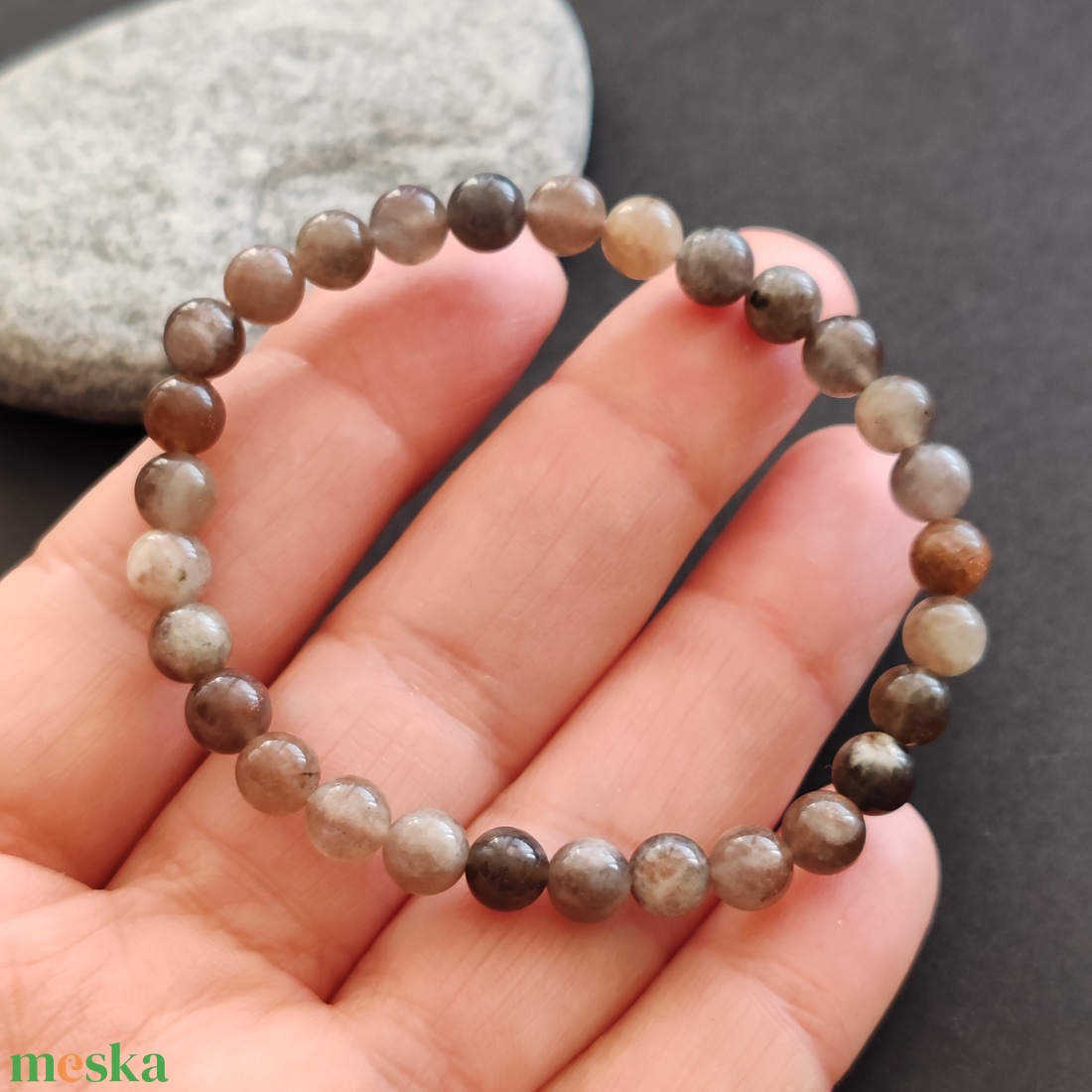 Fekete holdkő karkötő - ékszer - karkötő - gyöngyös karkötő - Meska.hu