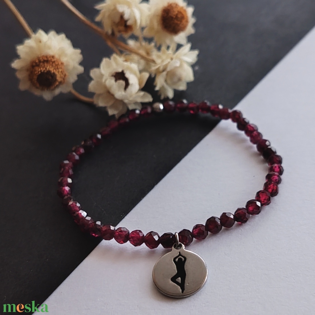 Gránát karkötő - ékszer - karkötő - gyöngyös karkötő - Meska.hu