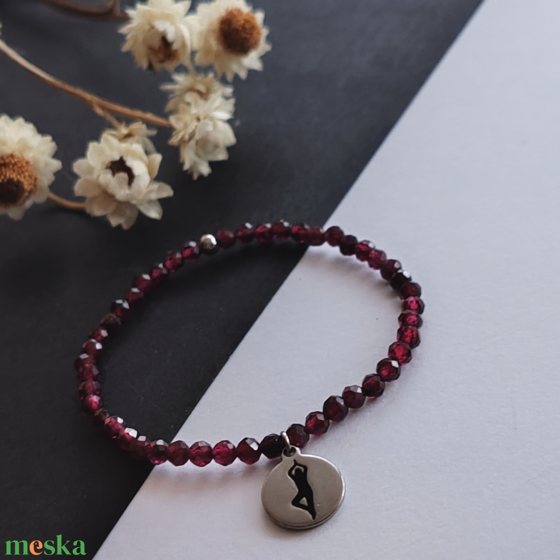 Gránát karkötő - ékszer - karkötő - gyöngyös karkötő - Meska.hu