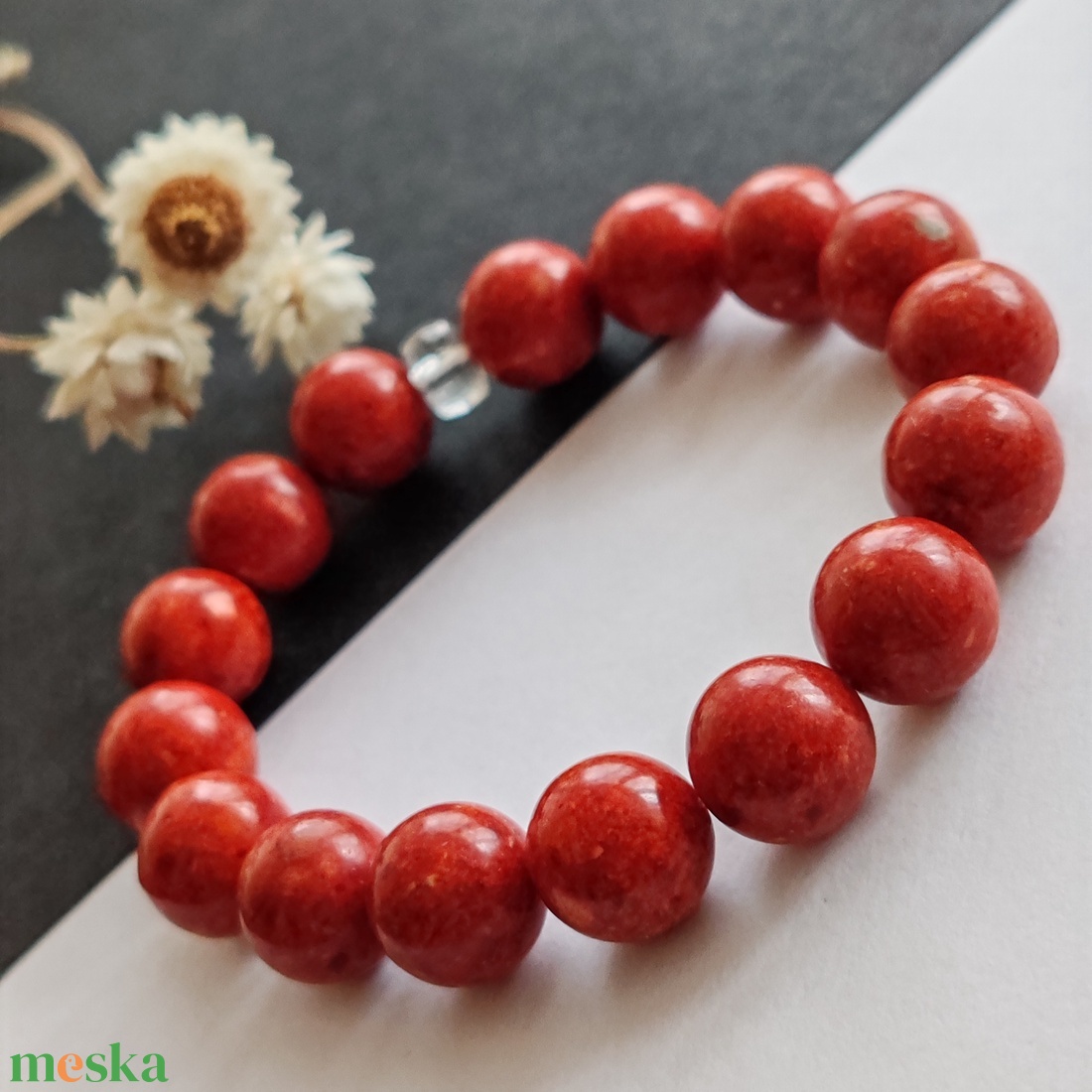 Szivacskorall karkötő  - ékszer - karkötő - ásványkarkötő - Meska.hu