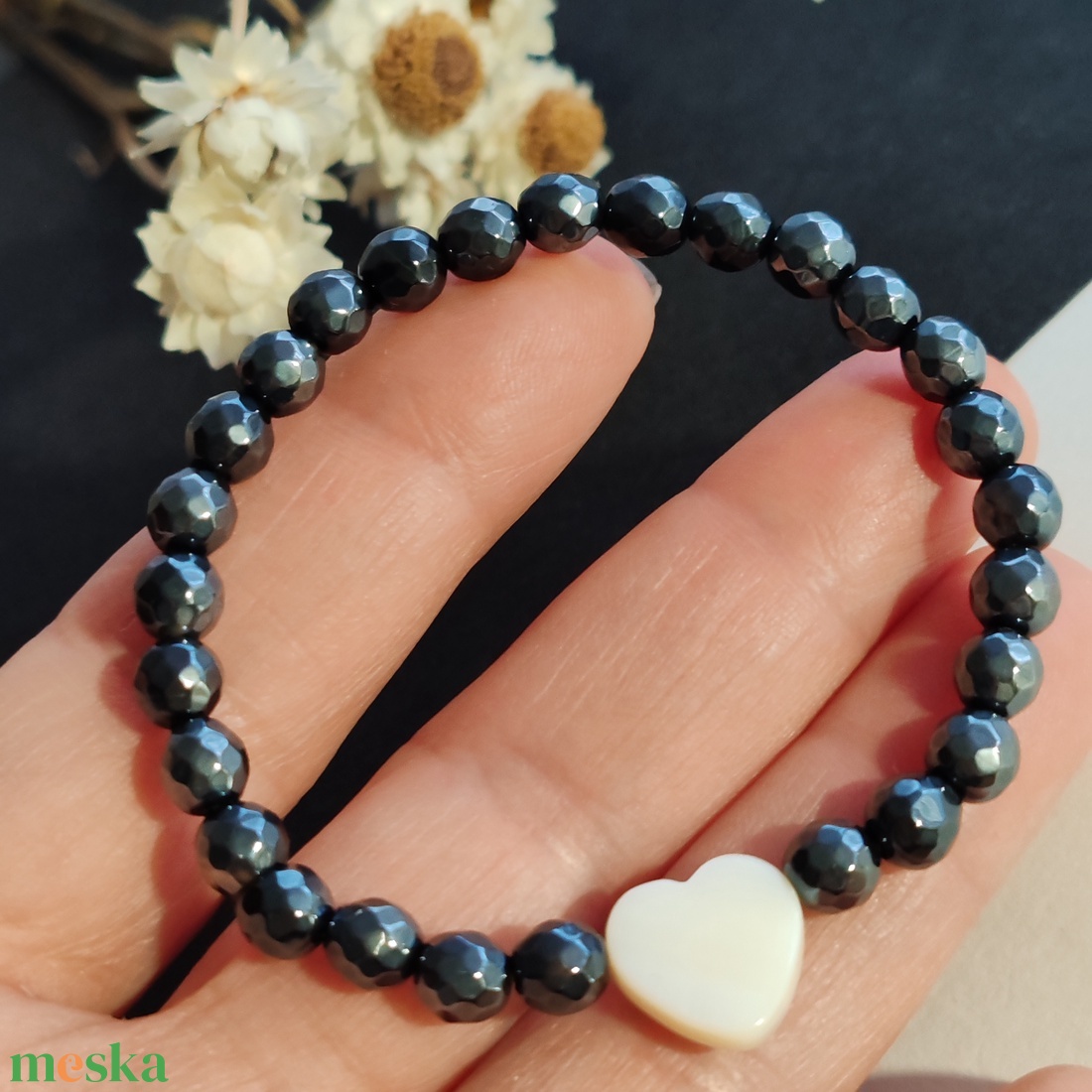 Kék achát - kagyló szív karkötő  - ékszer - karkötő - gyöngyös karkötő - Meska.hu