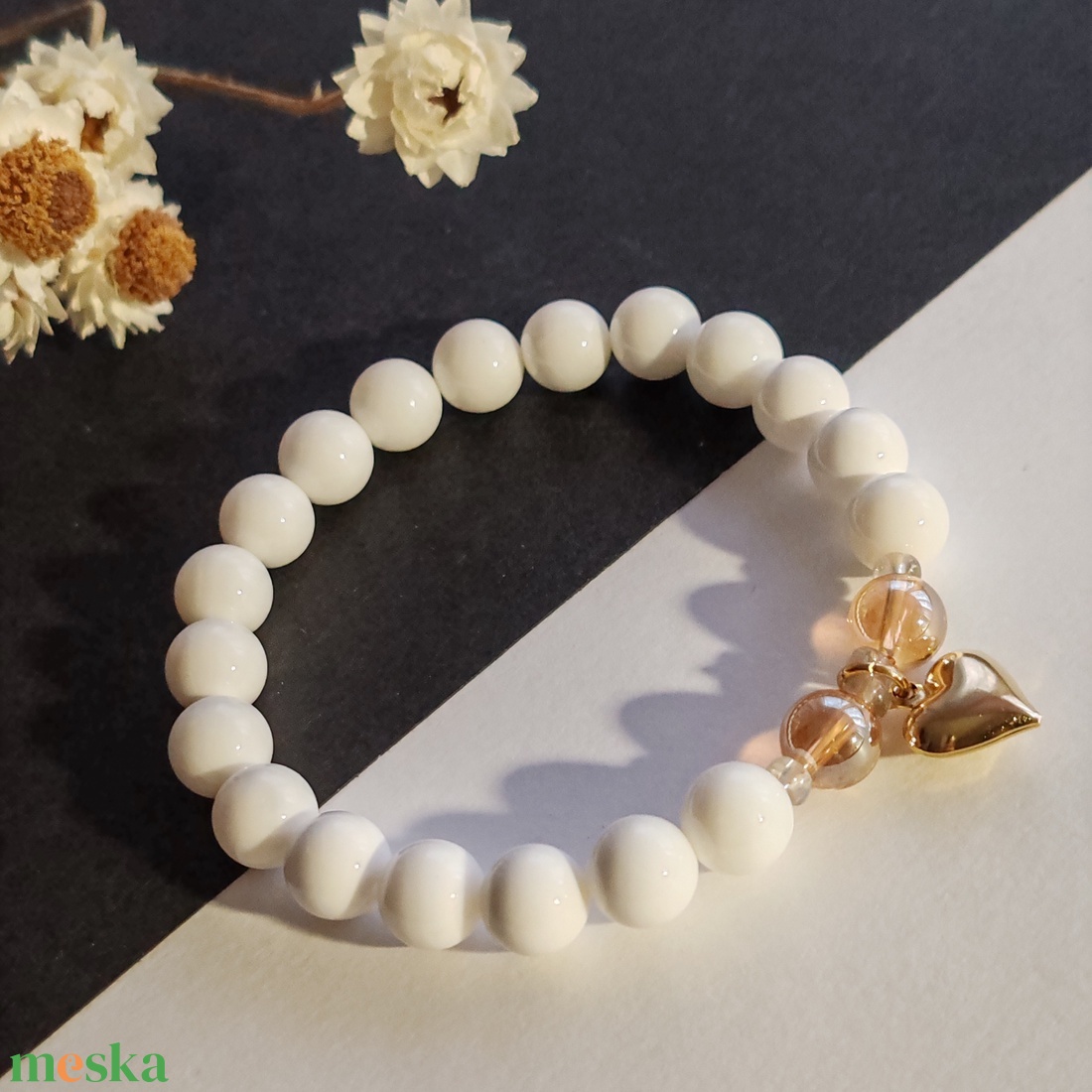 Kagylógyöngy - arany aurakvarc gumis karkötő  - ékszer - karkötő - gyöngyös karkötő - Meska.hu