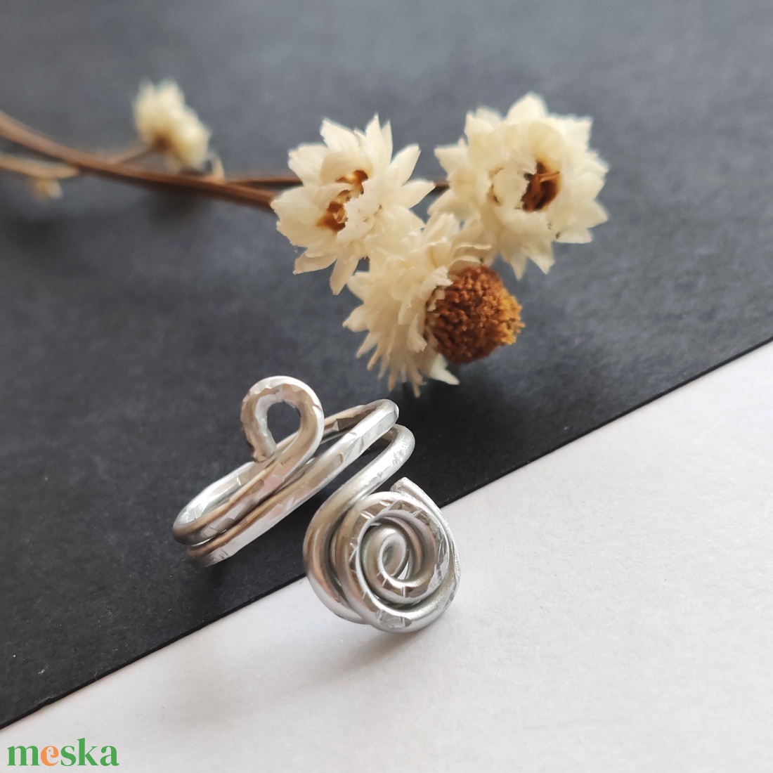 Alumínium design gyűrű  - ékszer - gyűrű - fonódó gyűrű - Meska.hu