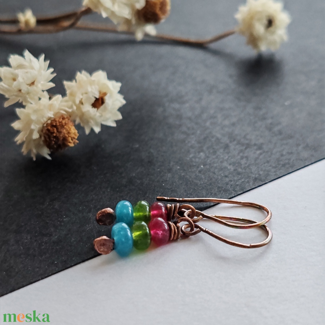 Apró szivárvány... achát réz fülbevaló  - ékszer - fülbevaló - lógó fülbevaló - Meska.hu