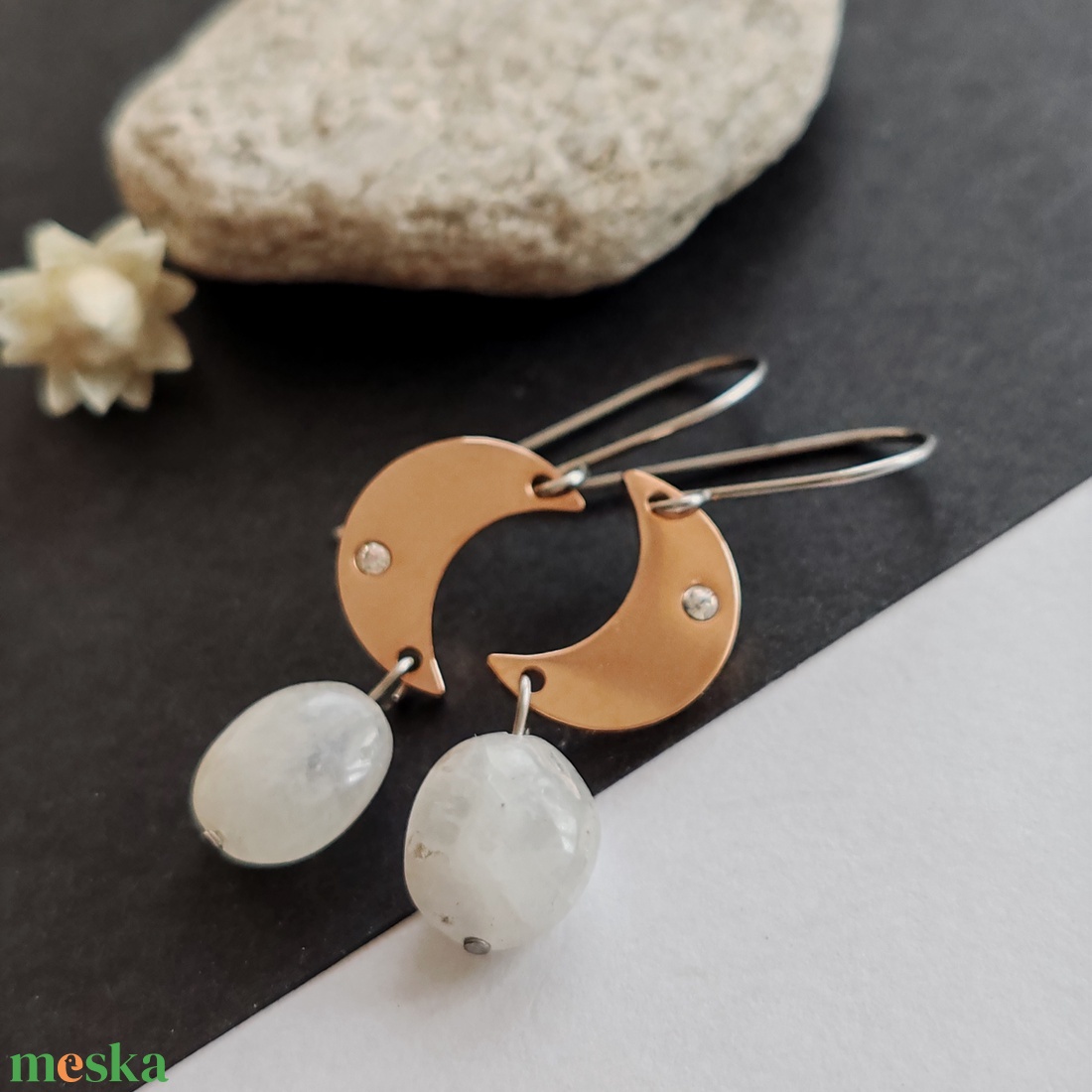 Holdkő - hold fülbevaló  - ékszer - fülbevaló - lógó fülbevaló - Meska.hu