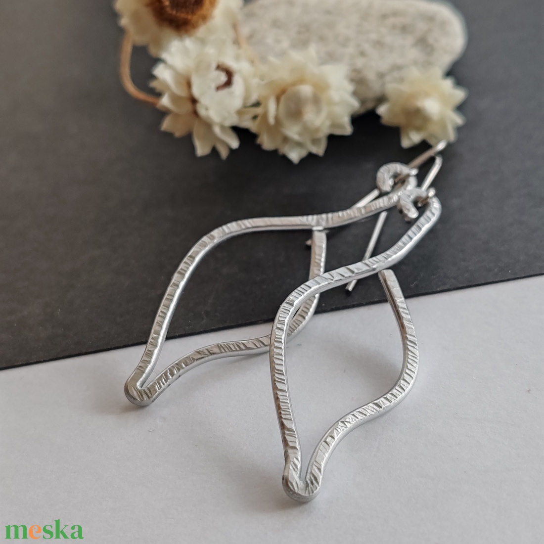 Levél... alumínium fülbevaló  - ékszer - fülbevaló - lógó fülbevaló - Meska.hu