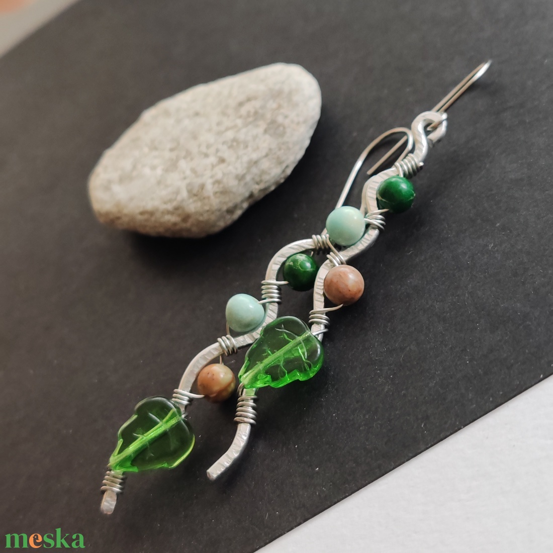 Leveles fülbevaló  - ékszer - fülbevaló - lógó fülbevaló - Meska.hu