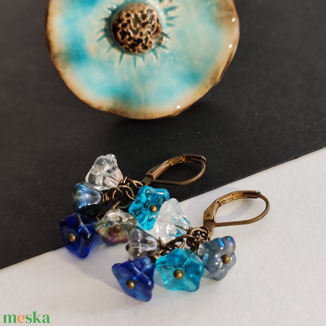 Apró virágok fülbevaló  - ékszer - fülbevaló - lógó fülbevaló - Meska.hu