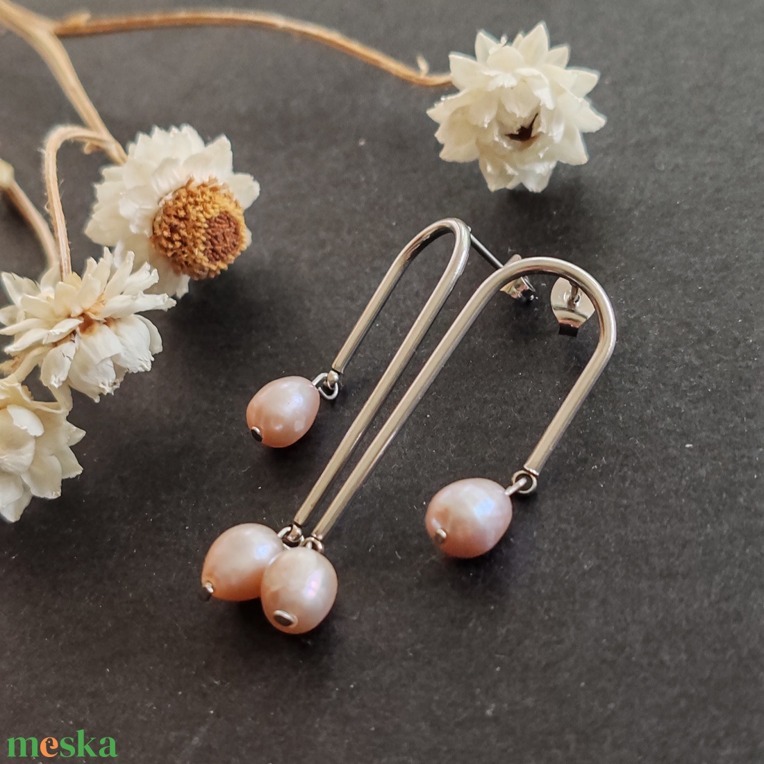 Tenyésztett gyöngy nemesacél fülbevaló  - ékszer - fülbevaló - csillár fülbevaló - Meska.hu