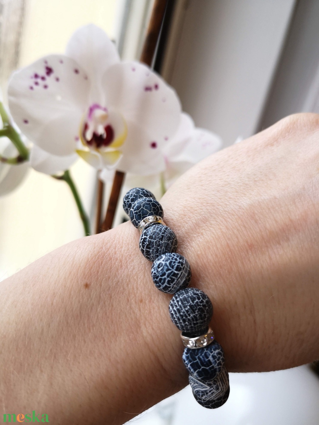 Sparkler - matt fekete achát karkötő 10 mm - ékszer - karkötő - gyöngyös karkötő - Meska.hu