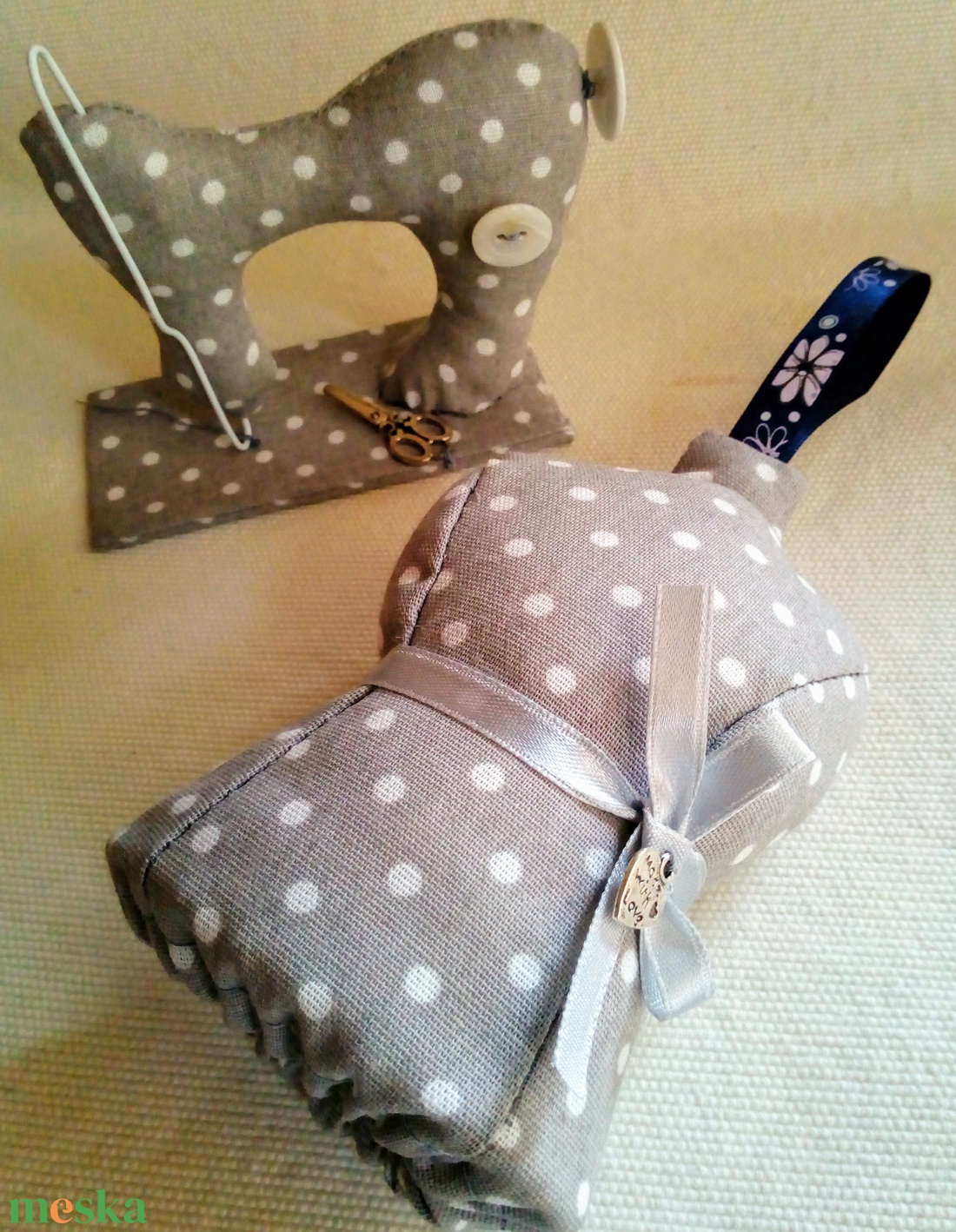 Mesterségem címere cukorka színű szettek - otthon & életmód - lakástextil - varrókellék - Meska.hu