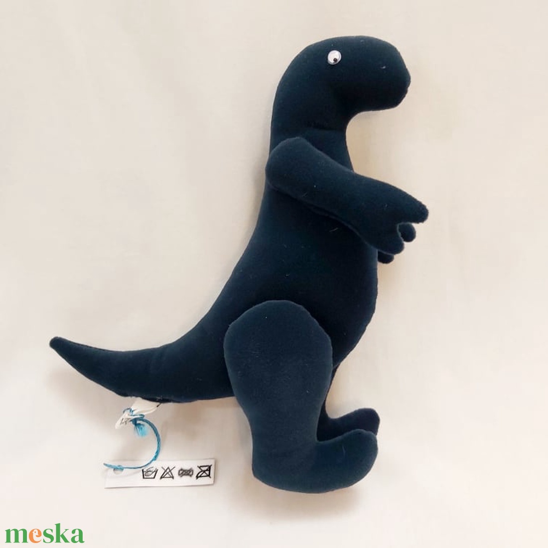Tirexházi Kedd, a T-rex - neKedD dinókollekció - játék & gyerek - plüssállat & játékfigura - más figura - Meska.hu Tirexházi Kedd, a T-rex - neKedD dinókollekció - játék & gyerek - plüssállat & játékfigura - más figura - Meska.hu