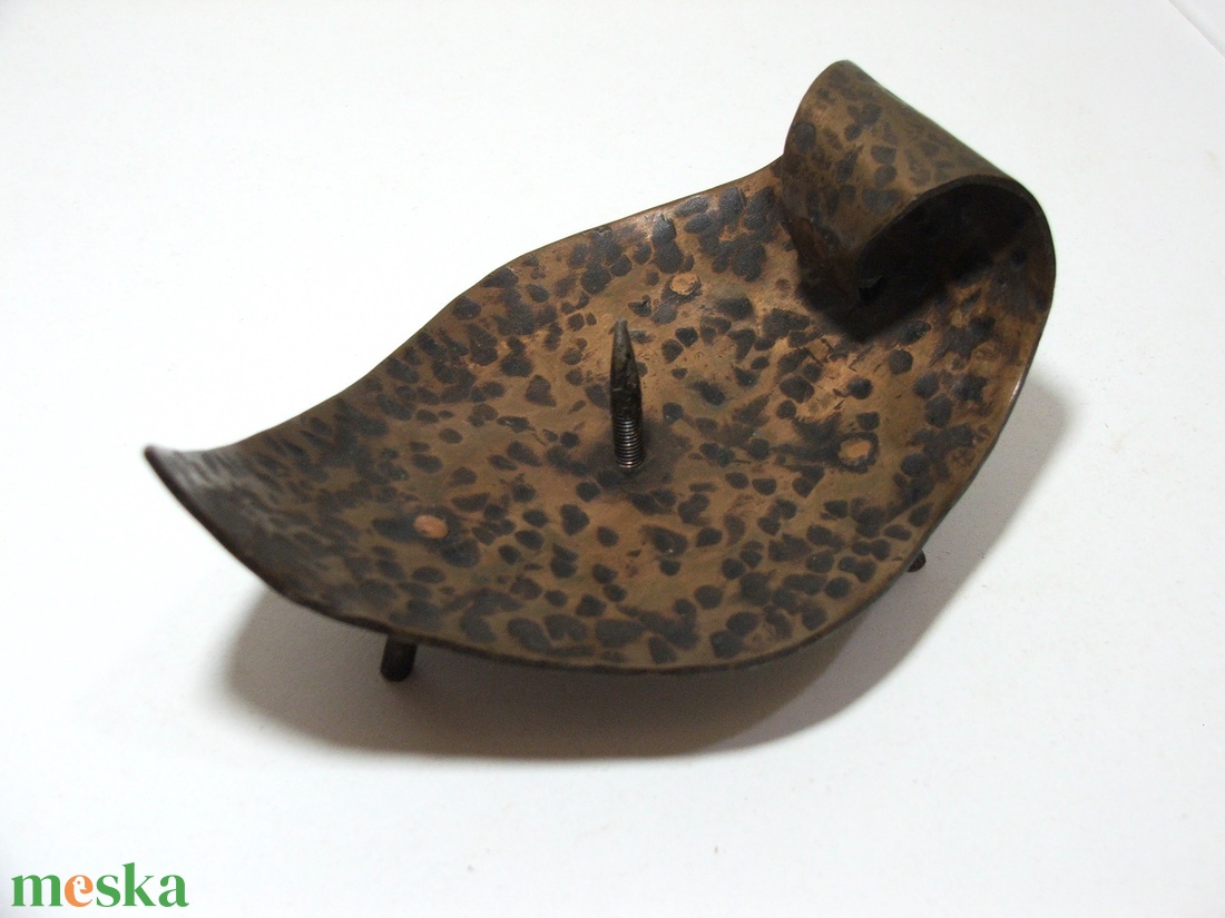 Vintage és antik bronz hamutál és sétáló gyertyatartó - karácsony - karácsonyi lakásdekoráció - karácsonyi illatgyertya, mécses - Meska.hu Vintage és antik bronz hamutál és sétáló gyertyatartó - karácsony - karácsonyi lakásdekoráció - karácsonyi illatgyertya, mécses - Meska.hu