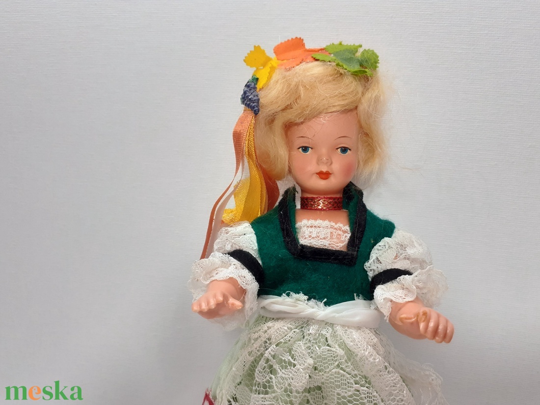 Vintage népművészeti öltözetű baba, német népviseletű baba, jelzett népművészeti baba - játék & sport - baba & babaház - baba - Meska.hu Vintage népművészeti öltözetű baba, német népviseletű baba, jelzett népművészeti baba - játék & sport - baba & babaház - baba - Meska.hu