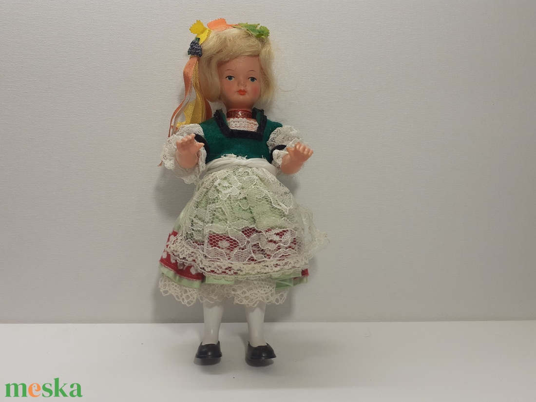 Vintage népművészeti öltözetű baba, német népviseletű baba, jelzett népművészeti baba - játék & sport - baba & babaház - baba - Meska.hu Vintage népművészeti öltözetű baba, német népviseletű baba, jelzett népművészeti baba - játék & sport - baba & babaház - baba - Meska.hu