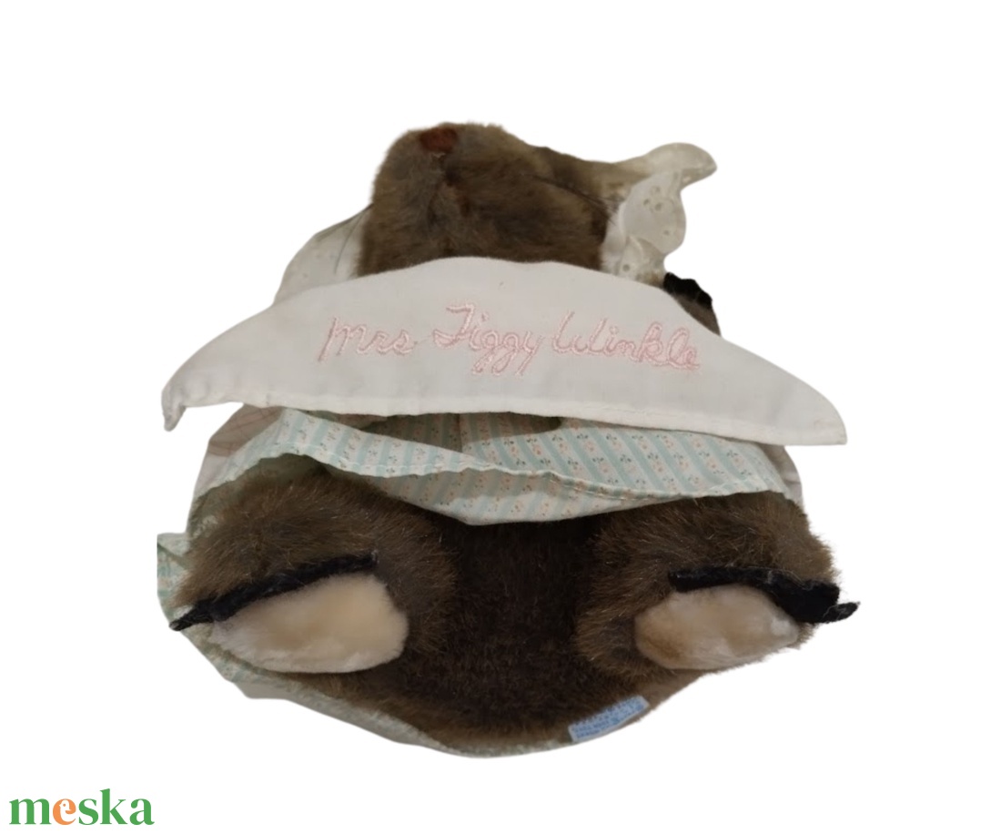 Vintage gyűjtői játék, Mrs Tiggy Winkle mackó néni, csipke ruhás vintage teddy maci néni, kosztümös vintage játék - játék & sport - plüssállat & játékfigura - maci - Meska.hu Vintage gyűjtői játék, Mrs Tiggy Winkle mackó néni, csipke ruhás vintage teddy maci néni, kosztümös vintage játék - játék & sport - plüssállat & játékfigura - maci - Meska.hu