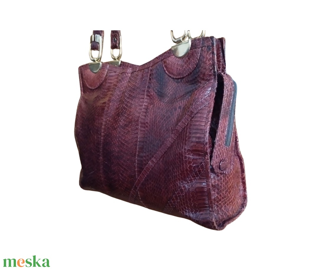 Vintage valódi kígyóbőr női válltáska, bordó színű kígyóbőr női táska, vintage valódi kígyóbőr táska, elegáns nőitáska - táska & tok - kézitáska & válltáska - kézitáska - Meska.hu Vintage valódi kígyóbőr női válltáska, bordó színű kígyóbőr női táska, vintage valódi kígyóbőr táska, elegáns nőitáska - táska & tok - kézitáska & válltáska - kézitáska - Meska.hu