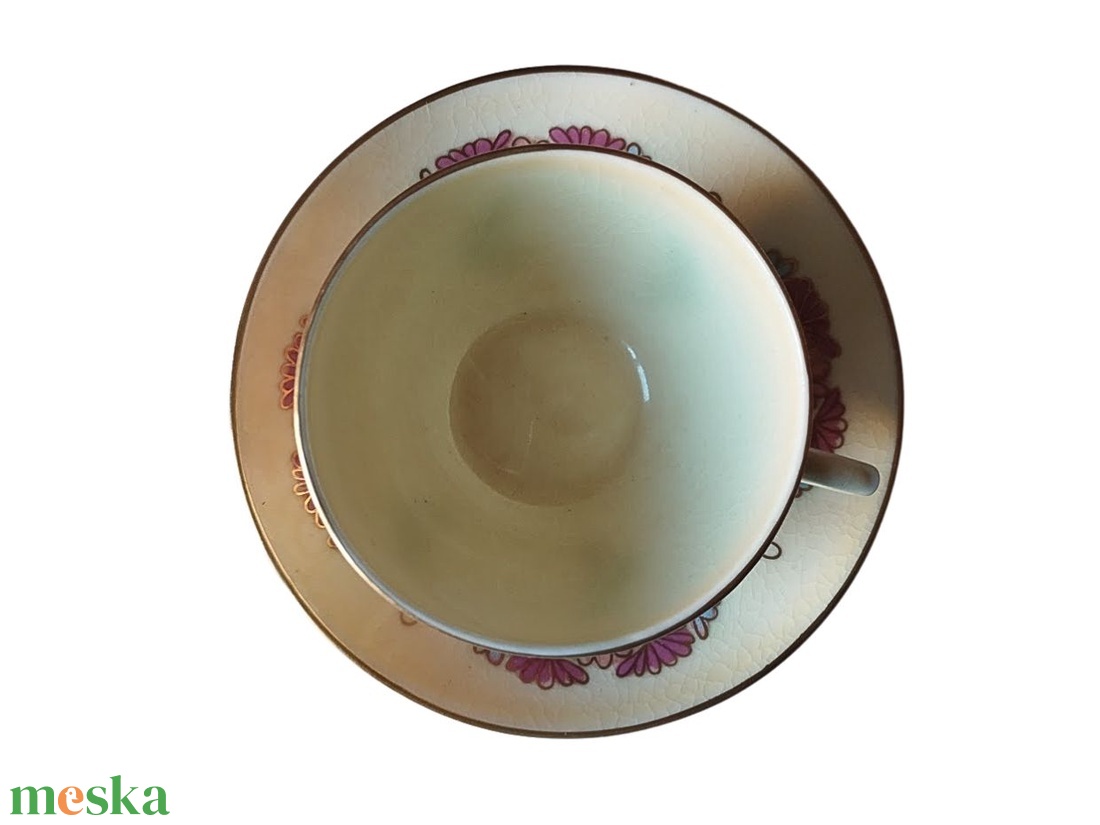 Zsolnay kávéscsésze, Körpecsétes Zsolnay porcelán kávéscsésze, Vintage aranykontúrozott Zsolnay kávéscsésze  aljjal - otthon & életmód - konyhafelszerelés, tálalás - tálalás - bögre & csésze - Meska.hu