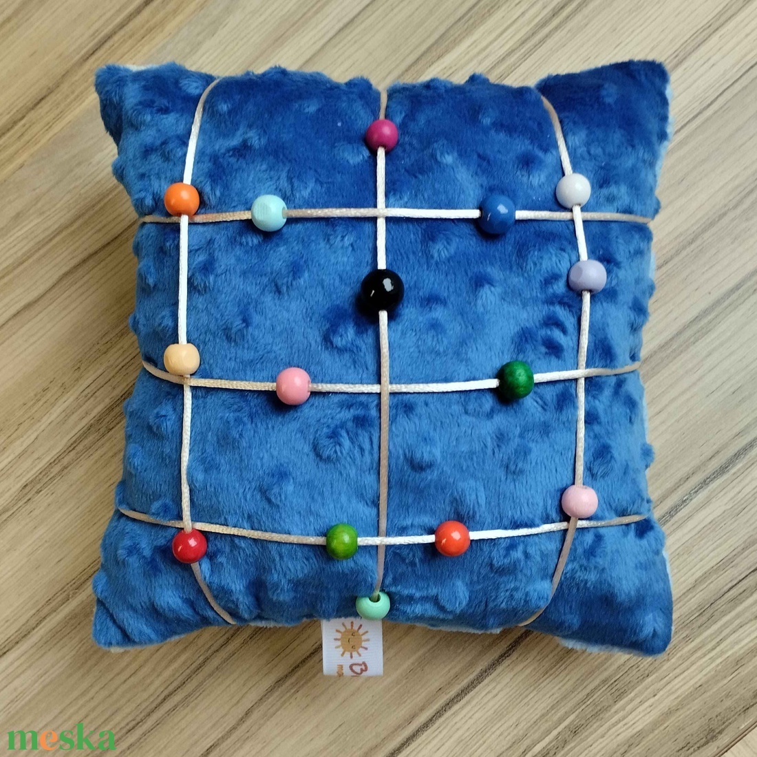 Montessori féle csatos párna- sötétkék - játék & sport - készségfejlesztő és logikai játék - oktató játékok - Meska.hu Montessori féle csatos párna- sötétkék - játék & sport - készségfejlesztő és logikai játék - oktató játékok - Meska.hu