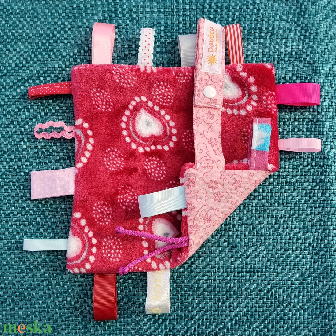 Szundi kendő, szívecskés - baba - mama - babalátogató ajándékcsomag - Meska.hu