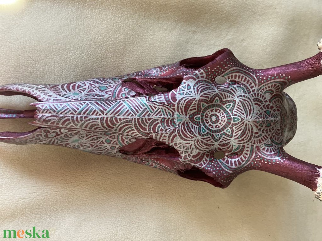 Bíbor- ezüst-zöld mandalás szarvaskoponya - otthon & életmód - dekoráció - spiritualitás - mandala - Meska.hu Bíbor- ezüst-zöld mandalás szarvaskoponya - otthon & életmód - dekoráció - spiritualitás - mandala - Meska.hu