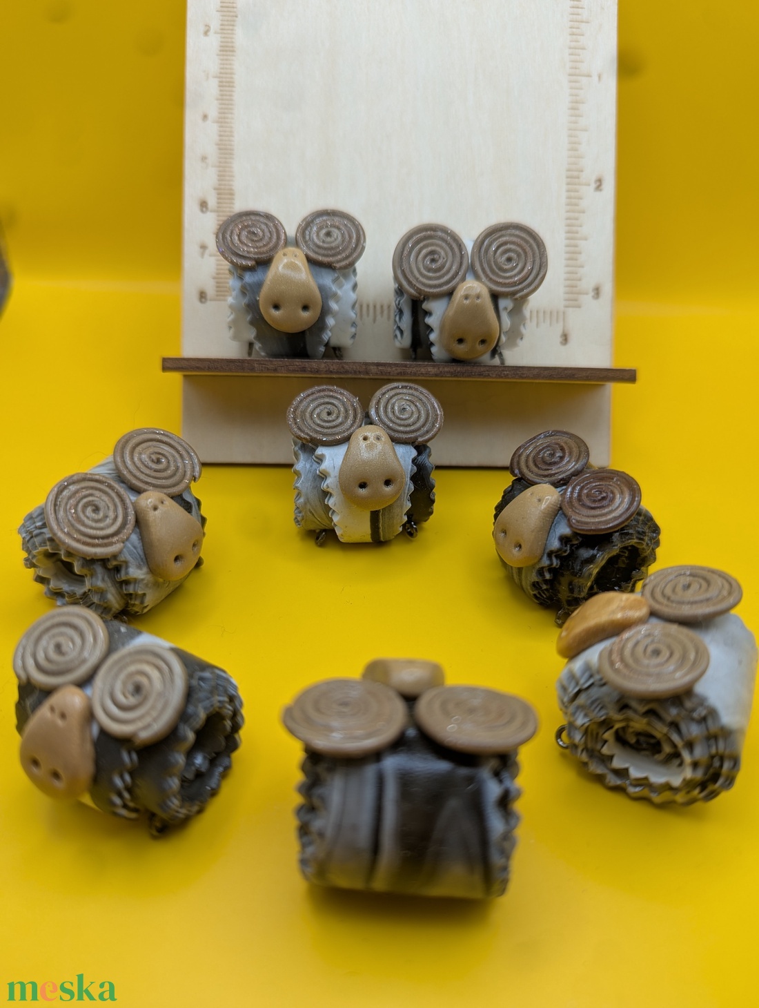 Kézműves bárány, kos figura polimer gyurmából (polymer clay), karácsonyi ajándék - 127 - kellékek & szerszámok - dekorációs kellékek - figurák - Meska.hu