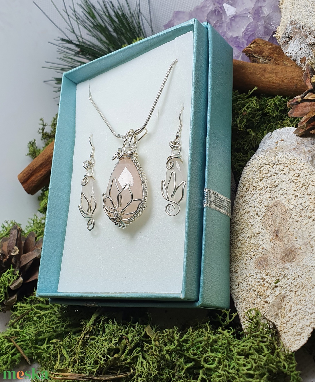 Drótékszer szett rózsakvarccal - ékszer - ékszerszett - Meska.hu