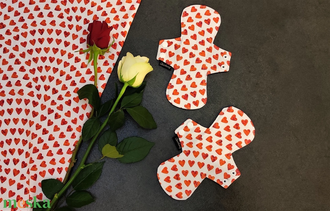 Mosható betét - Szívecskés - szépségápolás - intim higiénia - intimbetét - Meska.hu