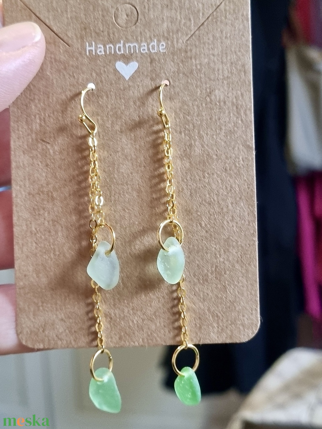 Valódi tengeri üvegből készült fülbevaló.  - ékszer - fülbevaló - lógó fülbevaló - Meska.hu