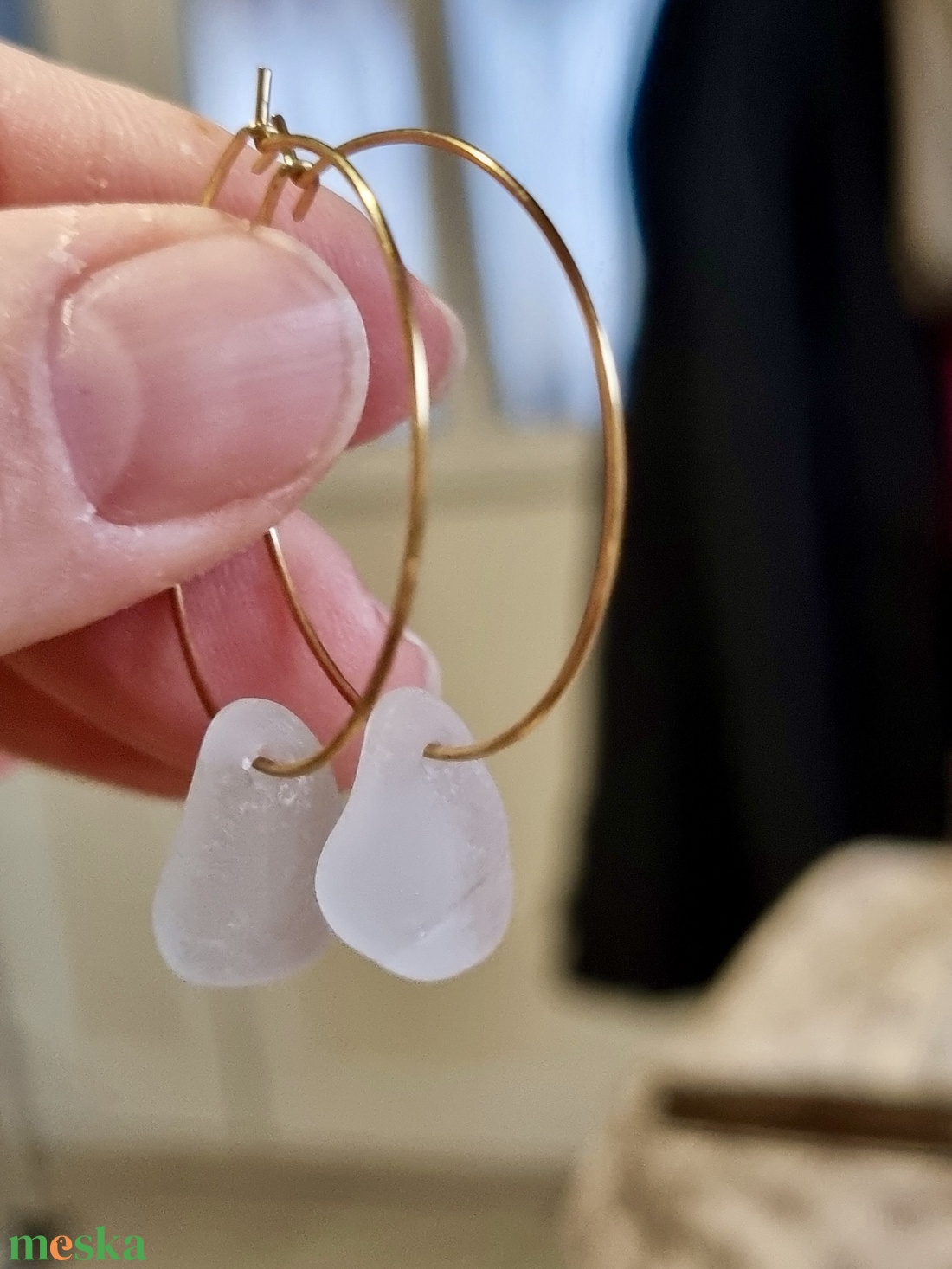 Valódi tengeri üvegből készült fülbevaló.  - ékszer - fülbevaló - lógó fülbevaló - Meska.hu