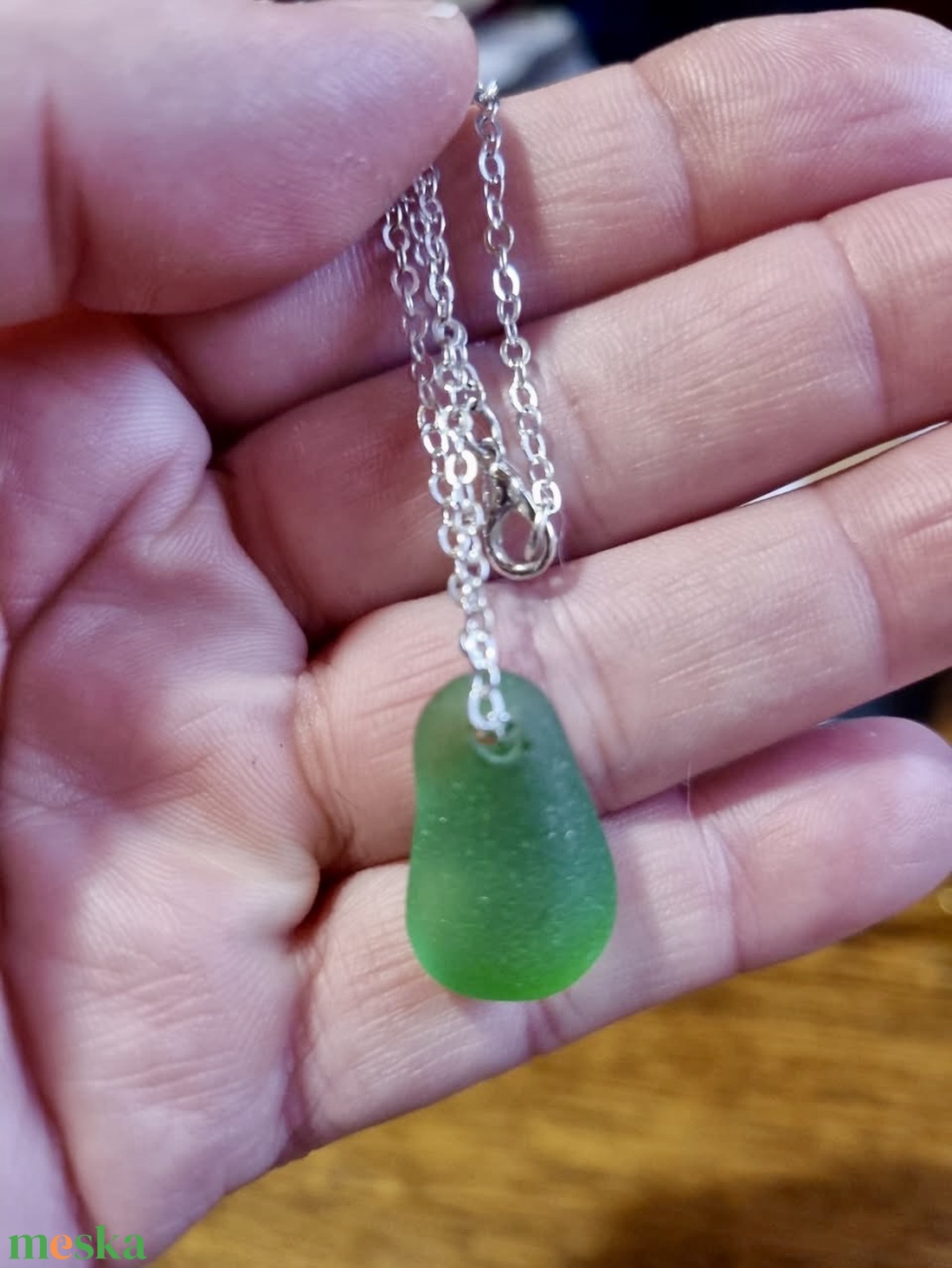 Valódi tengeri üvegből készült nyaklánc.  - ékszer - nyaklánc - medálos nyaklánc - Meska.hu