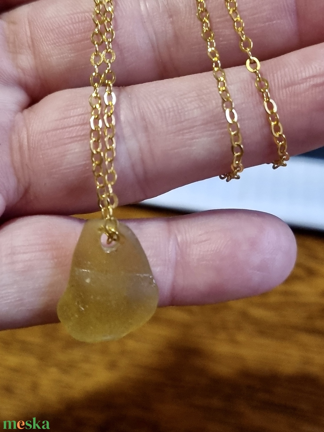 Valódi tengeri üvegből készült nyaklánc.  - ékszer - nyaklánc - medálos nyaklánc - Meska.hu