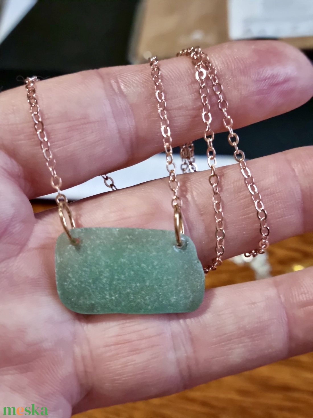 Valódi tengeri üvegből készült nyaklánc.  - ékszer - nyaklánc - medálos nyaklánc - Meska.hu