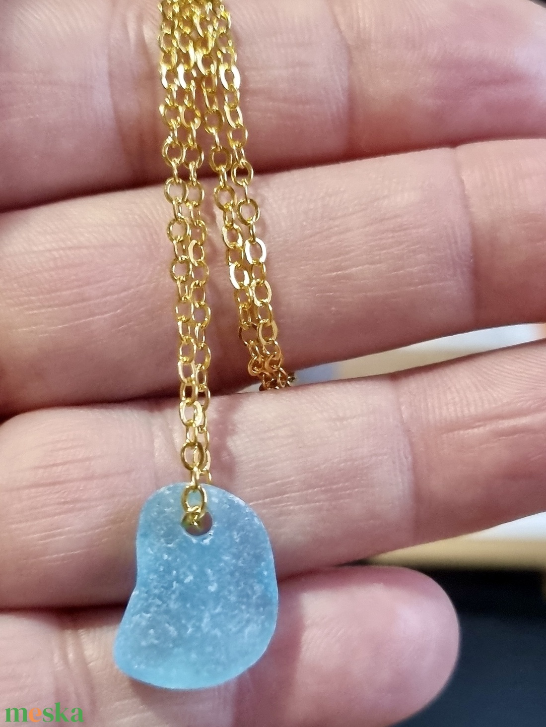 Valódi tengeri üvegből készült nyaklánc.  - ékszer - nyaklánc - medálos nyaklánc - Meska.hu