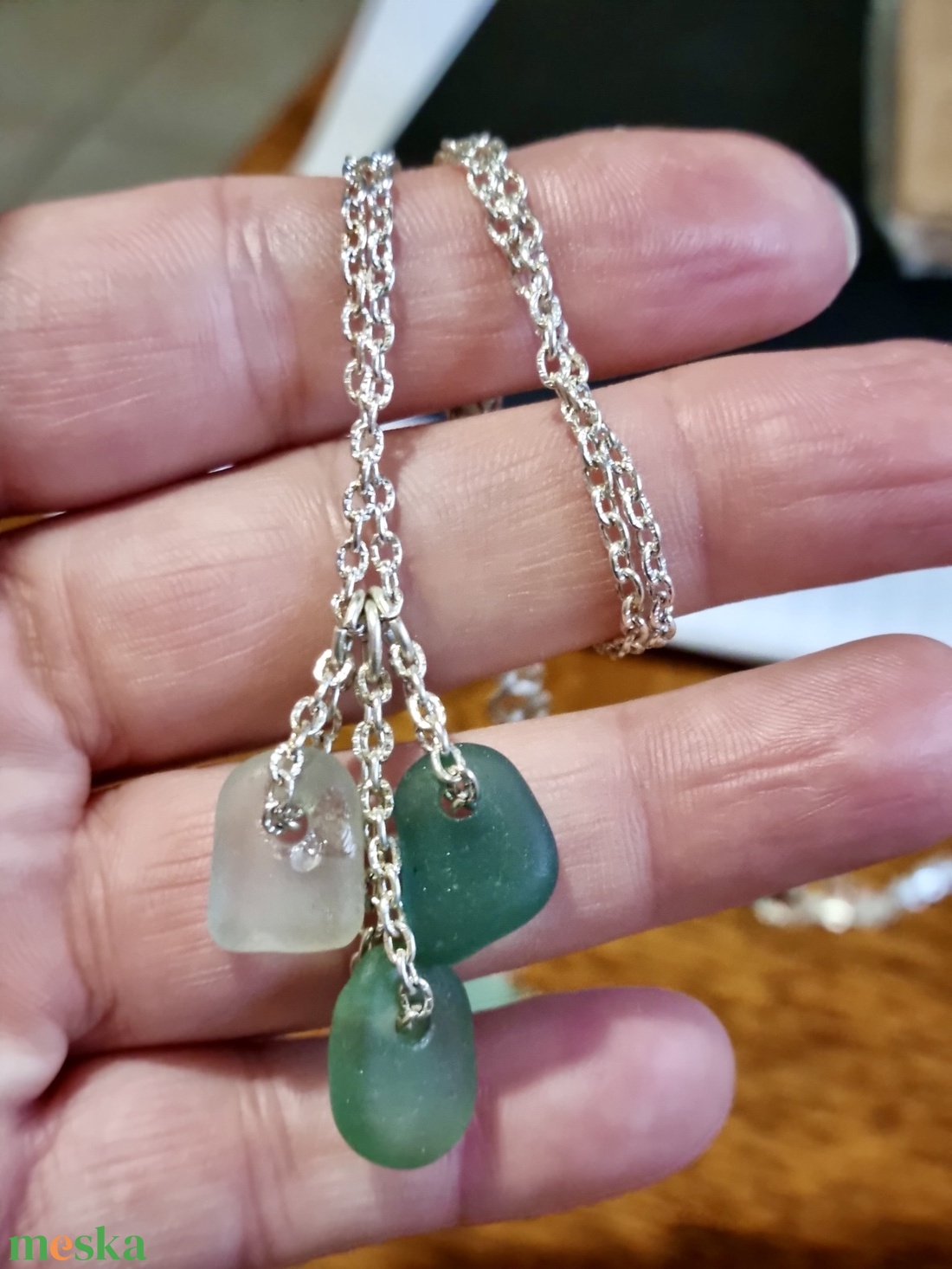 Valódi tengeri üvegből készült nyaklánc.  - ékszer - nyaklánc - medálos nyaklánc - Meska.hu