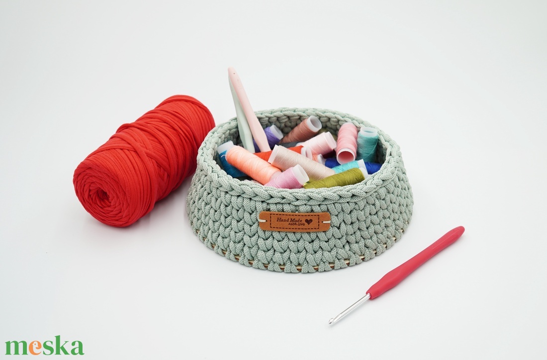 Horgolt zöld kosár (átm. 20cm) - otthon & életmód - tárolás & rendszerezés - tárolókosár - Meska.hu Horgolt zöld kosár (átm. 20cm) - otthon & életmód - tárolás & rendszerezés - tárolókosár - Meska.hu
